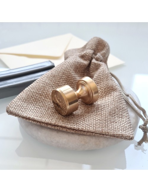 Spersonalizowany okrągły stempel mosiężny do laku z Twoim logo firmowym