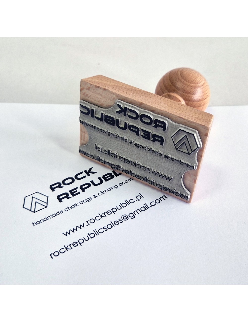 Duży stempel prostokątny 70 x 40 mm - 100 x 70 mm